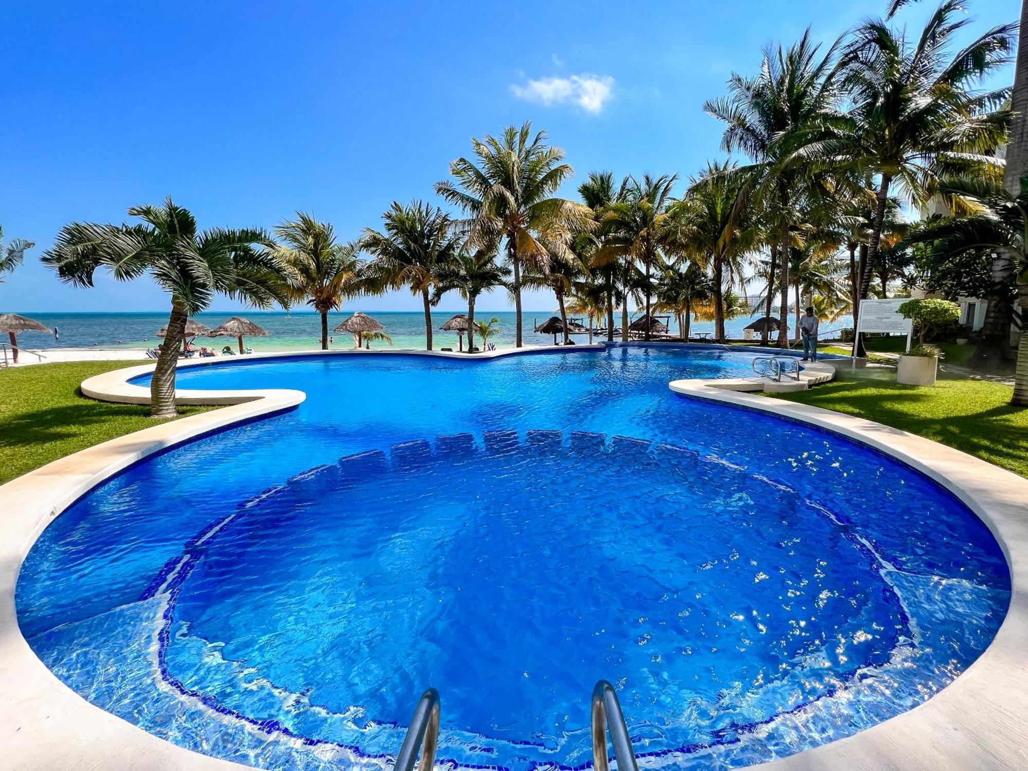 Bello Mar De Cancun, Beautiful 2Br 2Ba Condo Overlooking Beach Spectacular View! Екстер'єр фото