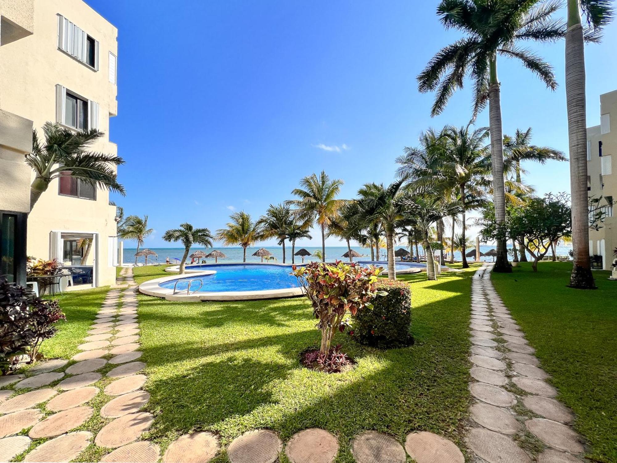 Bello Mar De Cancun, Beautiful 2Br 2Ba Condo Overlooking Beach Spectacular View! Екстер'єр фото